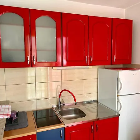 Apartment Apartman Pale