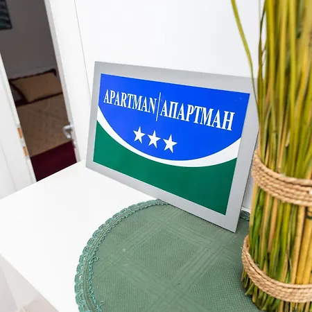 Apartment Apartman Pale Pale