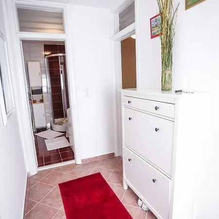 Apartman Pale